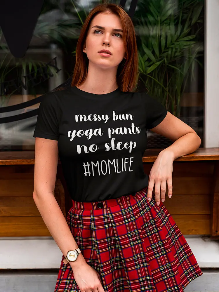 #MOMLIFE Yoga T-shirt (Black)